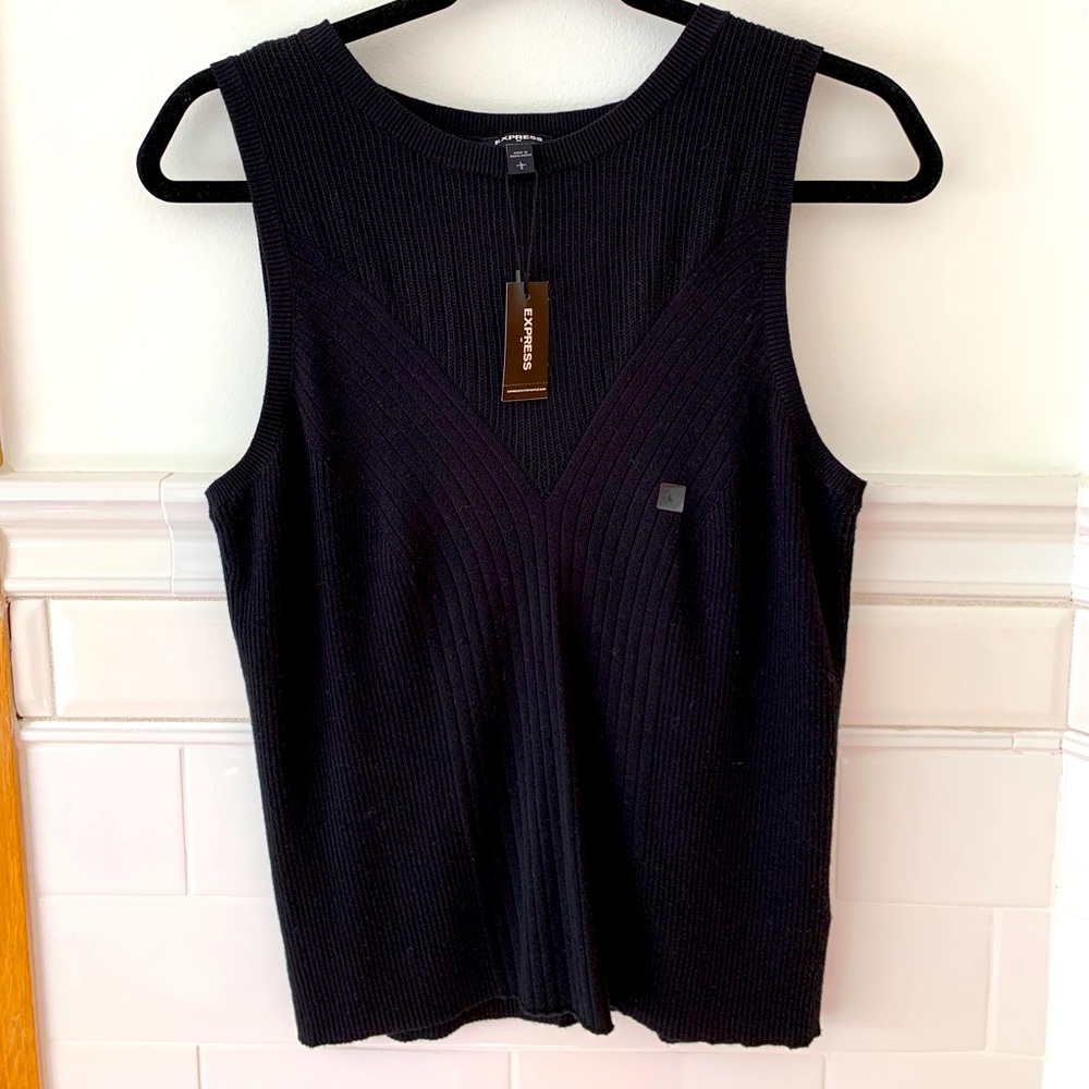 Sleeveless sweater